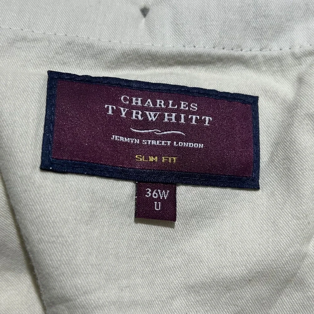Charles Tyrwhitt 42R Slim Suit 36x30 REDA Wool Gray Two Button Double Vented